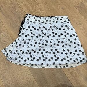 Privacy Please Women's Black & White Polka Dot Floral Print A-Line Skirt Small
